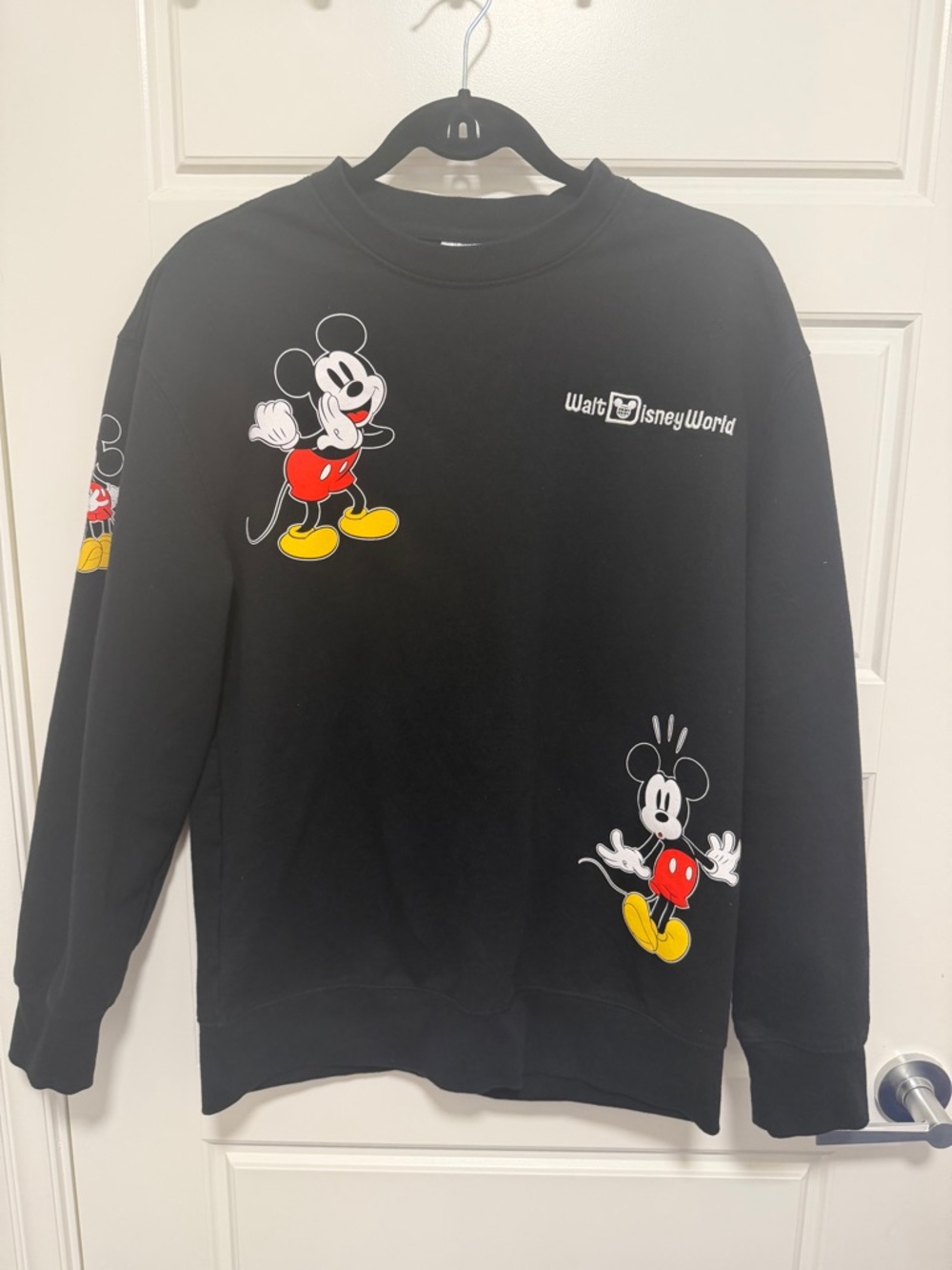 Disney Sweatshirt size M unisex, good condition